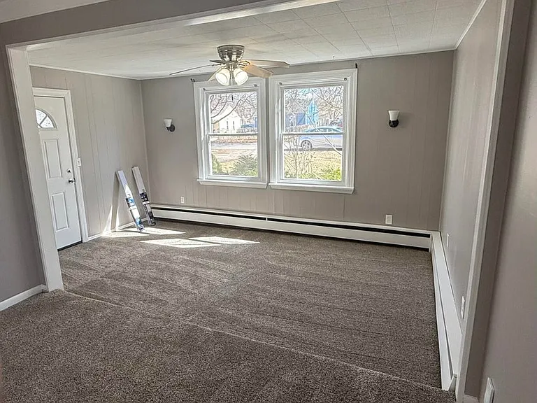 633 Bagley Ave — Photo 7
