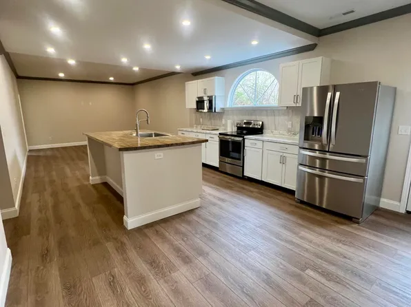 1032 Woodgate Rd, Ringgold, GA 30736