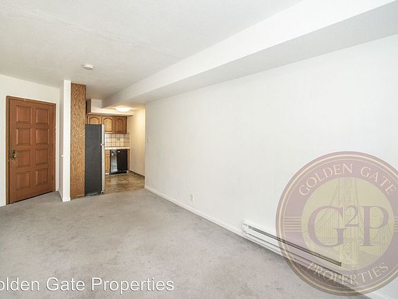 5th image of 478 12th Ave Unit A