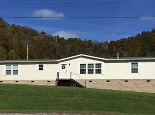 159 Haynes Vlg, Pikeville, KY 41501