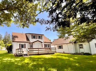 110 Reimer St SW, Elkader, IA 52043