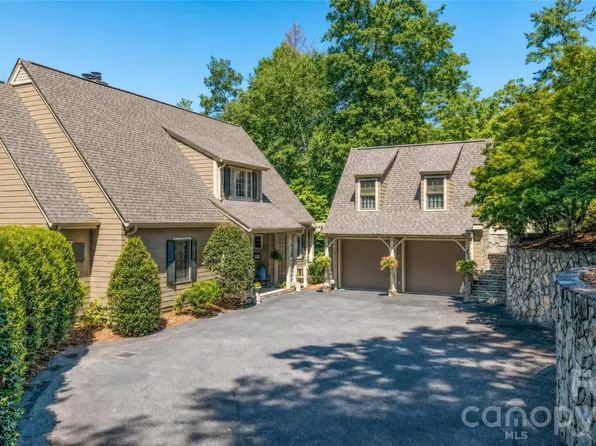 1513 Brentwood Pl, Morganton, NC 28655