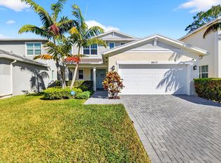 6613 Pointe Of Woods Drive, West Palm Beach, FL 33413