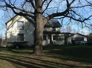 12265 Sandy Bottom St NE, Greenville, MI 48838