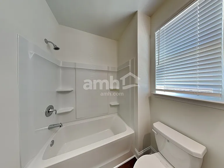 5252 Blue Mountain Dr — Photo 24