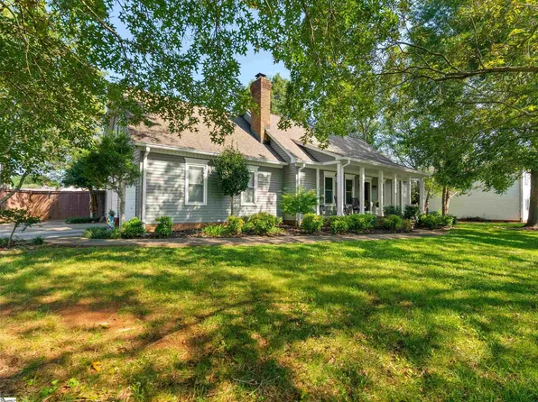 14 Rosemont Dr, Taylors, SC 29687