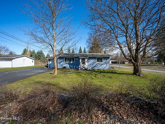 2nd image of 10220 N Reed Rd