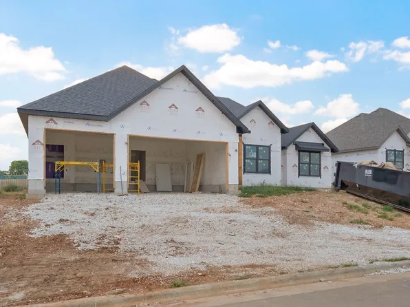 1783 S Pinecone Path, Springfield, MO 65809