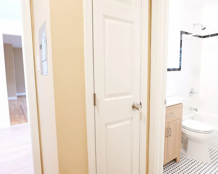 8712 Plymouth St — Photo 13