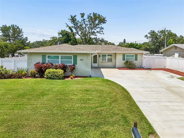 13541 87th Pl, Seminole, FL 33776