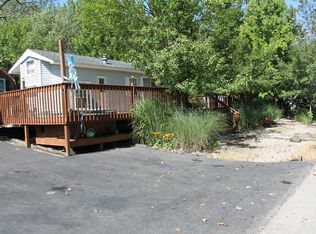 65 Fossil Cove Ln, Wilmington, IL 60481