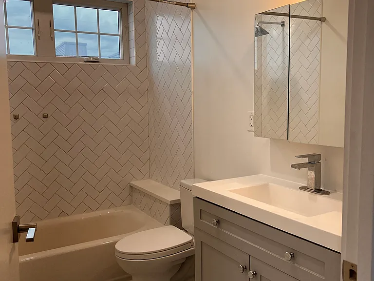 1100 S 27th St #3F — Photo 18