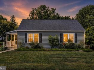 203 Frederick Ave, Mount Airy, MD 21771
