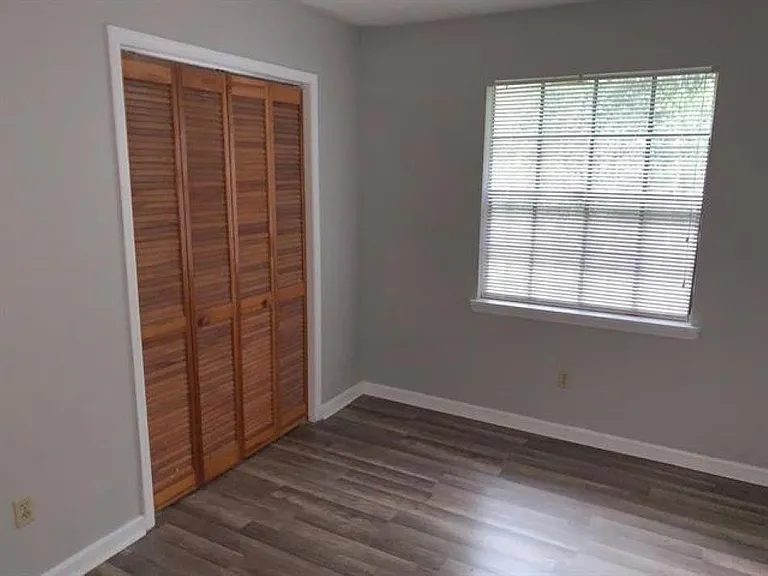 145 Horseshoe Dr — Photo 4