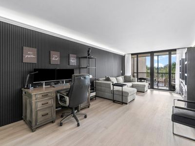 18 Royal Palm Way #304, Boca Raton, FL, 33432