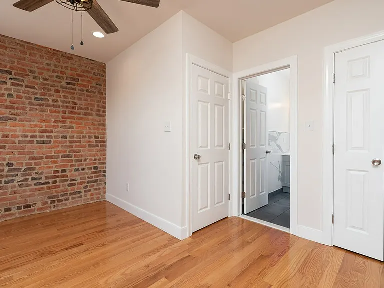 1224 W Cary St — Photo 20