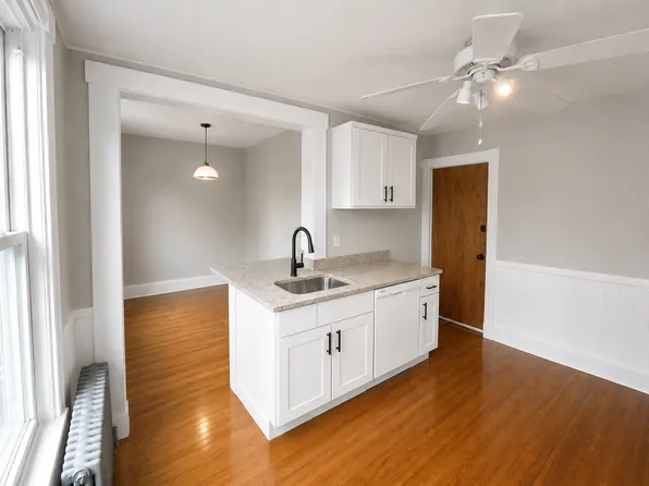5 Moseley St #2, Boston, MA 02125