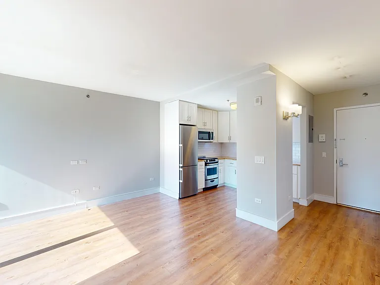 237 E 34th St #1606 — Photo 7