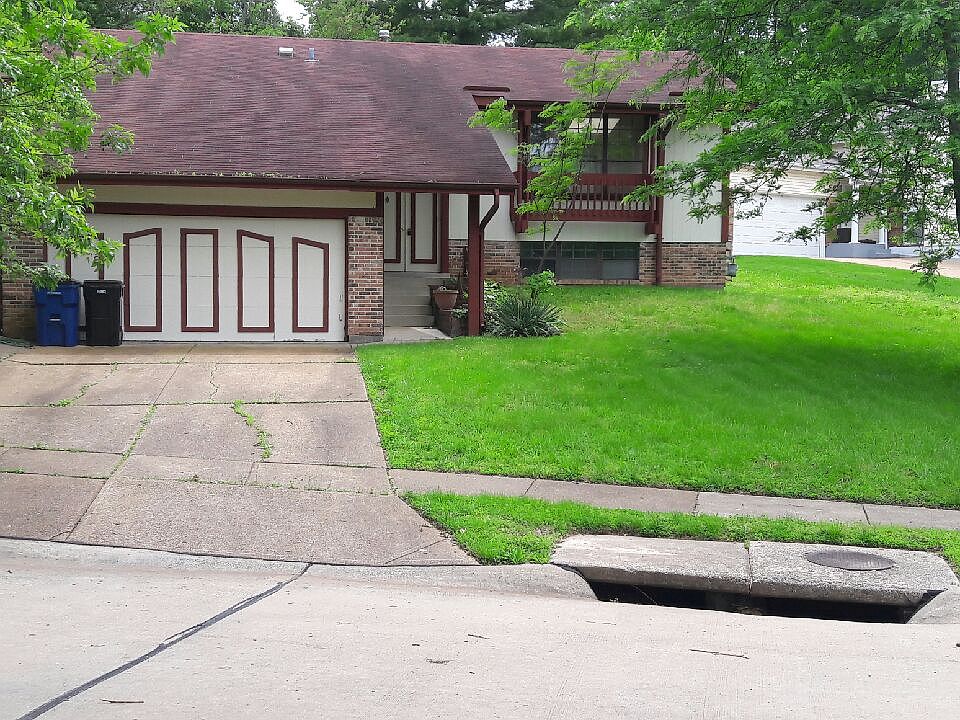 1st image of 7215 Emerald Bend Dr
