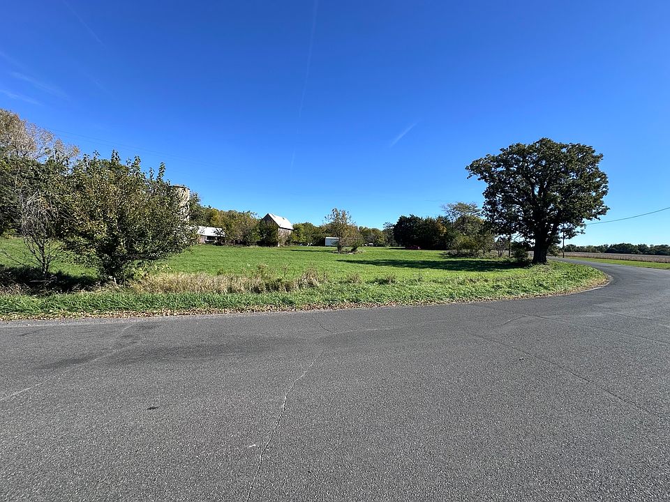 1st image of 1375 Easy Rd