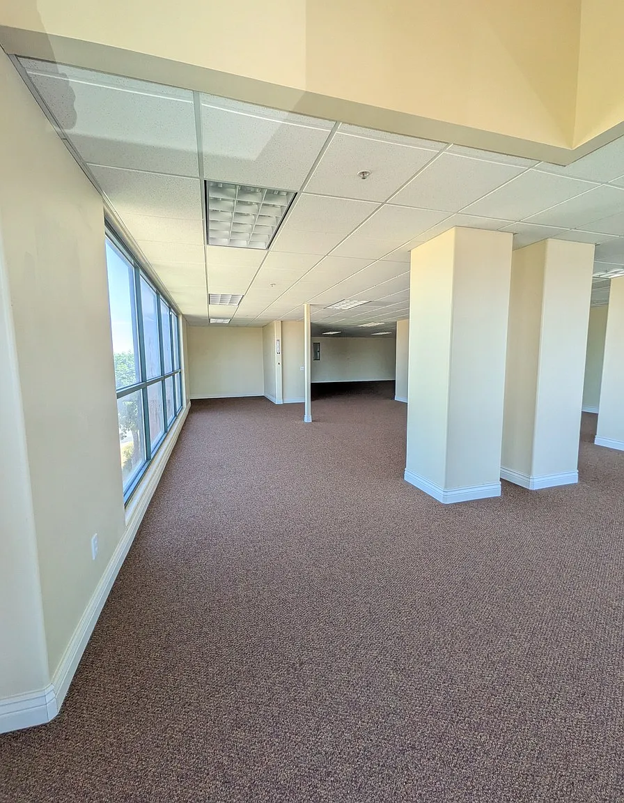 1 bed, 1.0 bath, 1800 sqft, $2,700 — Photo 4