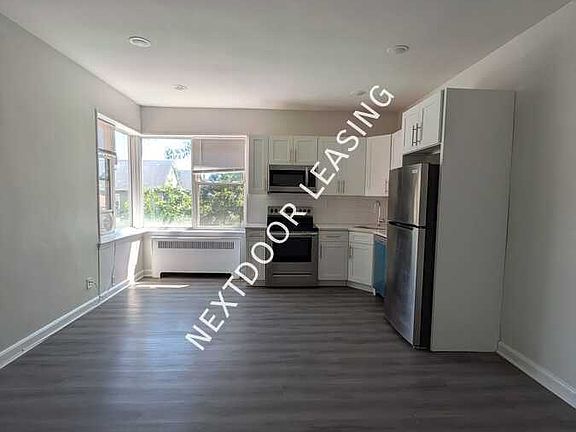 5th image of 824 Avenue C #B3m
