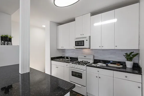 Sold by Compass | media 17