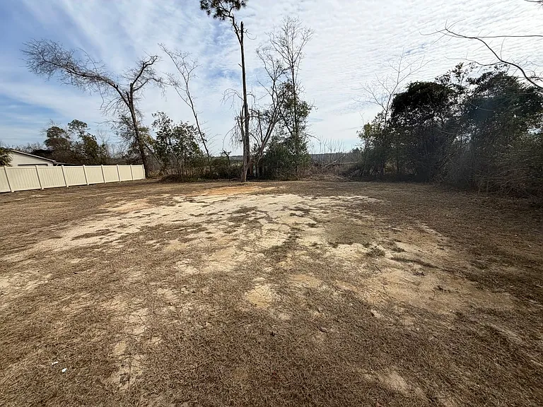 727 Old Nunez Rd — Photo 11