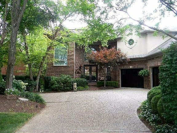 4th image of 3201 Brighton Place Dr