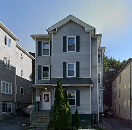 142 Belmont St #2 Photo 1