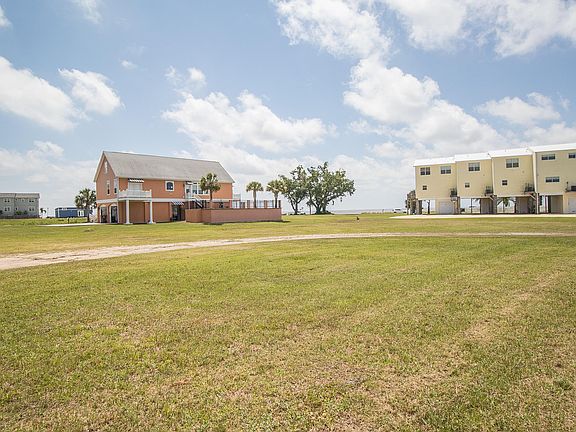 4th image of 100 Buena Vista Dr
