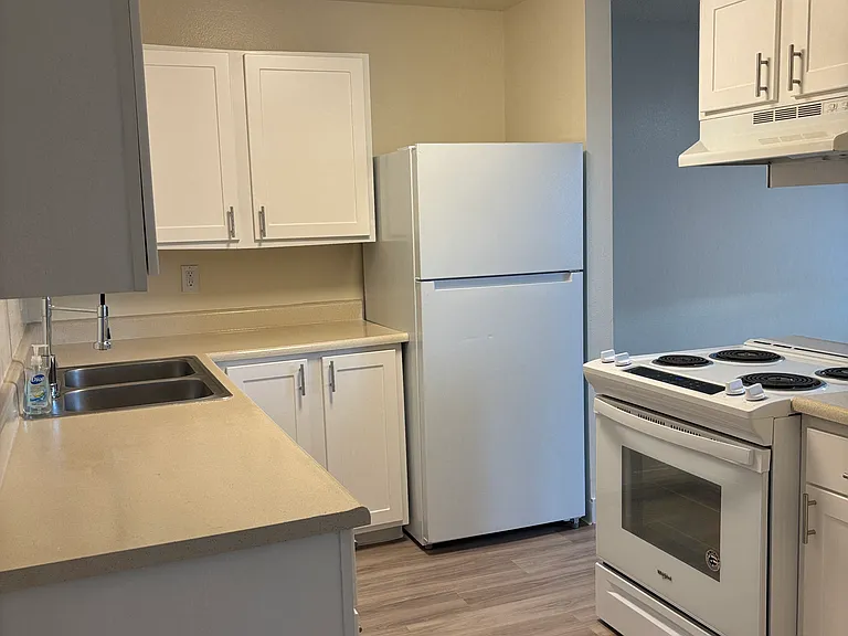 Bella Vista — Photo 13