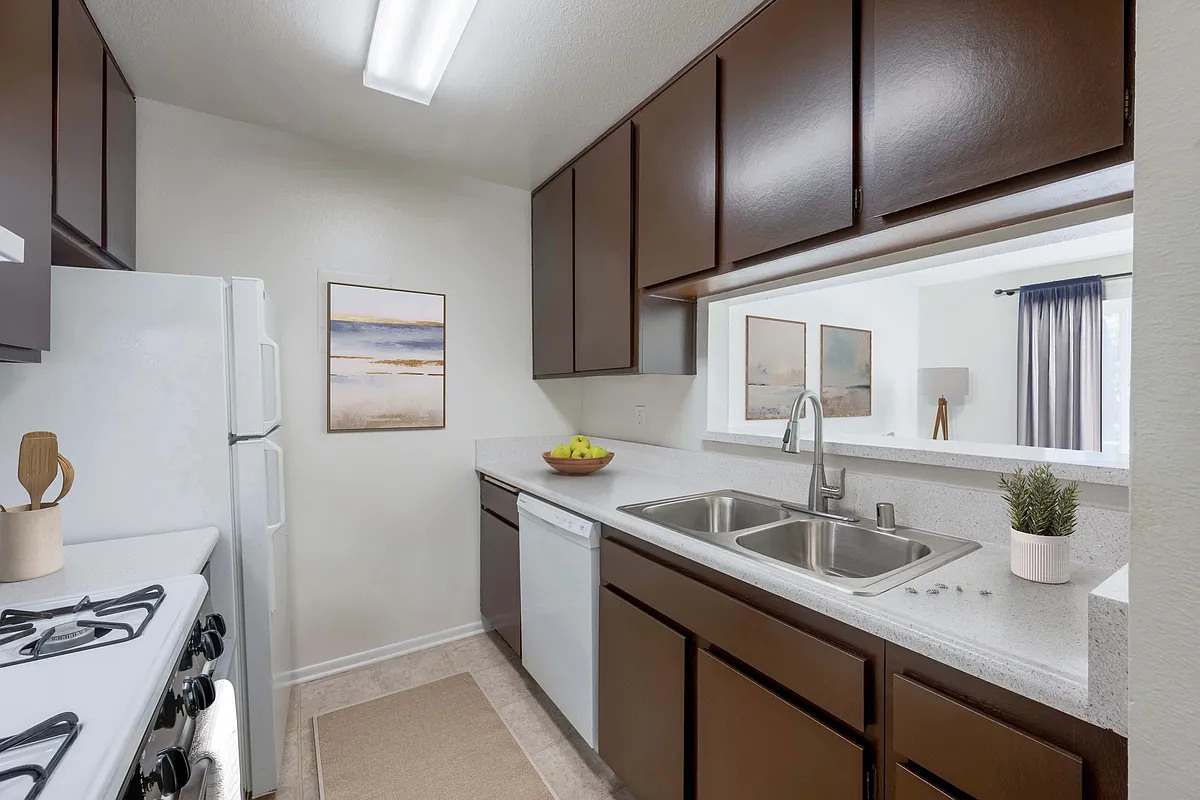 Building Photo - Oceanwood Apartments