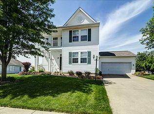 1835 Springwood Dr, Piqua, OH 45356