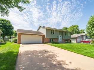 1227 14th St W, Hastings, MN 55033