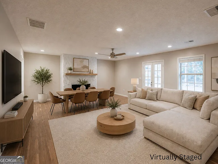 125 Brooks Dr — Photo 4