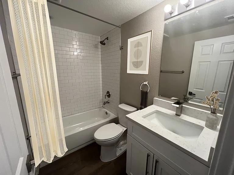 8943B McCoy Pl — Photo 6