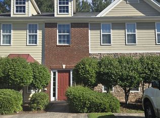 122 Crown Point Dr #1, Cornelia, GA 30531