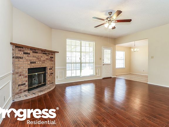 2nd image of 5415 Whisper Glen Dr