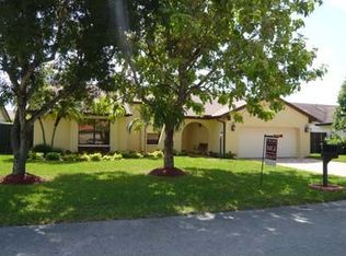 5431 SW 151st Pl, Miami, FL 33185