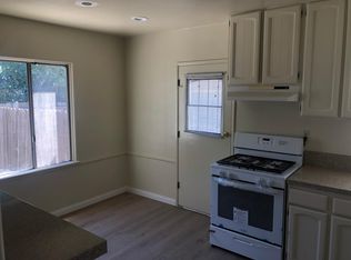 3735 Radnor Ave, Long Beach, CA 90808