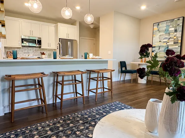 Woods of West Carmel