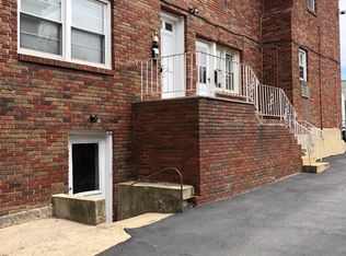 440 Ridge Rd APT 2R, Lyndhurst, NJ 07071