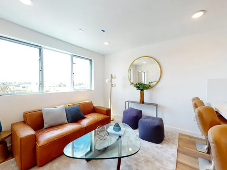 1143 Glenville Dr #302 — Photo 11