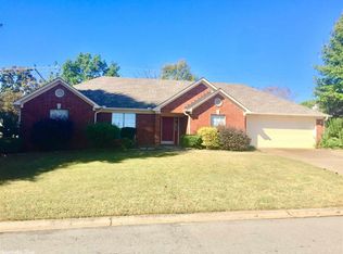 1845 Chicot Dr, Conway, AR 72034
