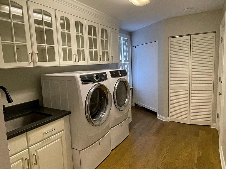 626 S 5th St — Photo 25