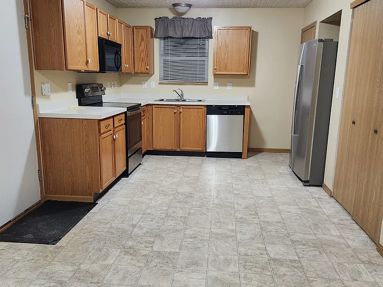 8305 Altair St — Photo 15