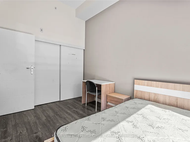 251 Hemlock St #109 — Photo 10