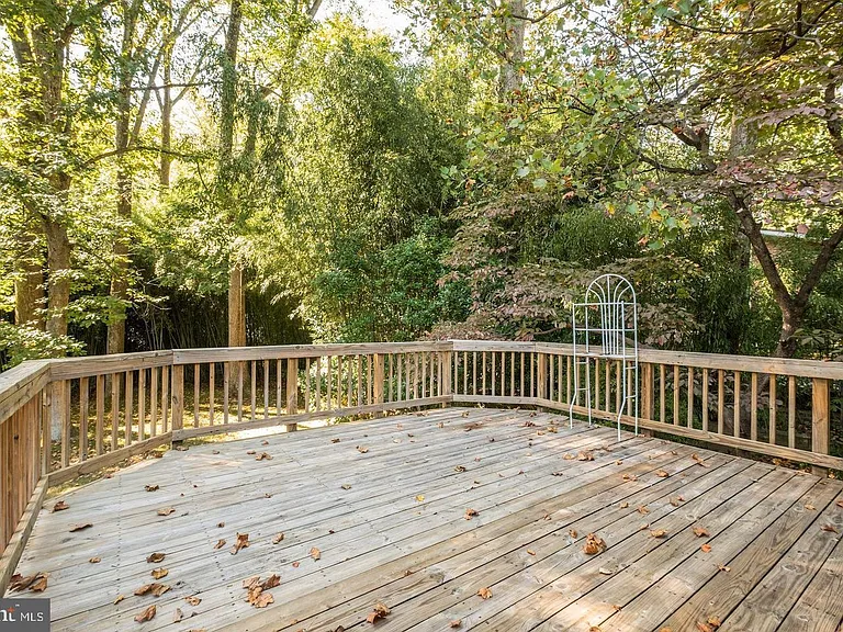 6710 Persimmon Tree Rd — Photo 10