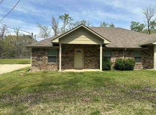 289 Sypert St #1, Gladewater, TX 75647